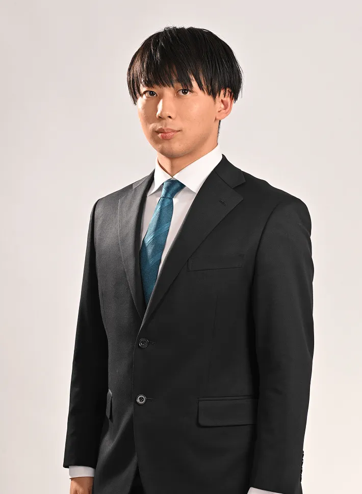 本郷 輝